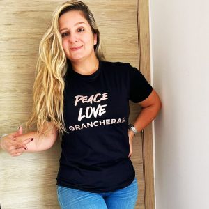 Camiseta + frase en vinilo de corte a un solo color